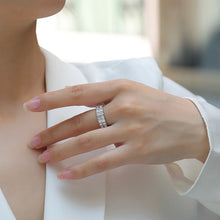 Load image into Gallery viewer, Ziah Jewels™ The MiMi Moissanite Ring
